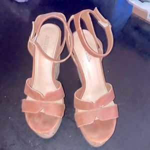 A JustFab site favorite!!! These are a true joy to walk-in!! Size 10 in Cognac.